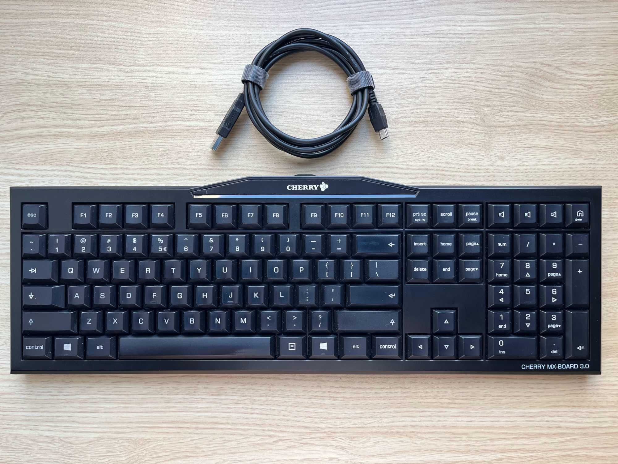 Механическая клавиатура CHERRY MX 3850 (Red Switches)