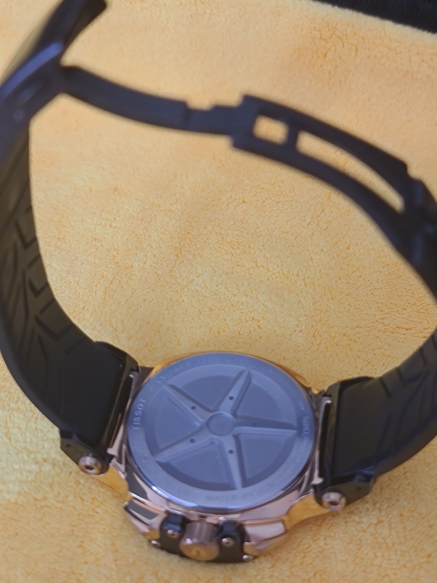 часы Tissot T-Race