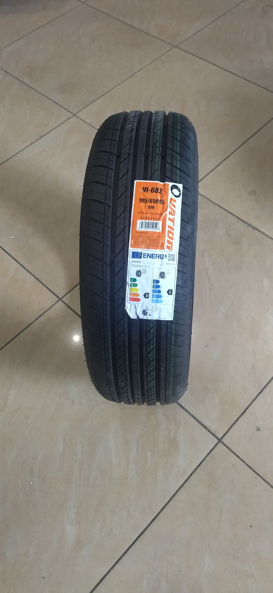 195/65R15 HF201 VI-682 HIFLY