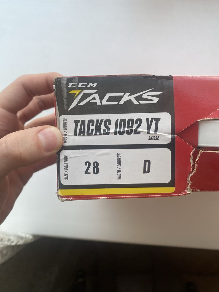 Детские хоккейные коньки CCM Tacks 1092