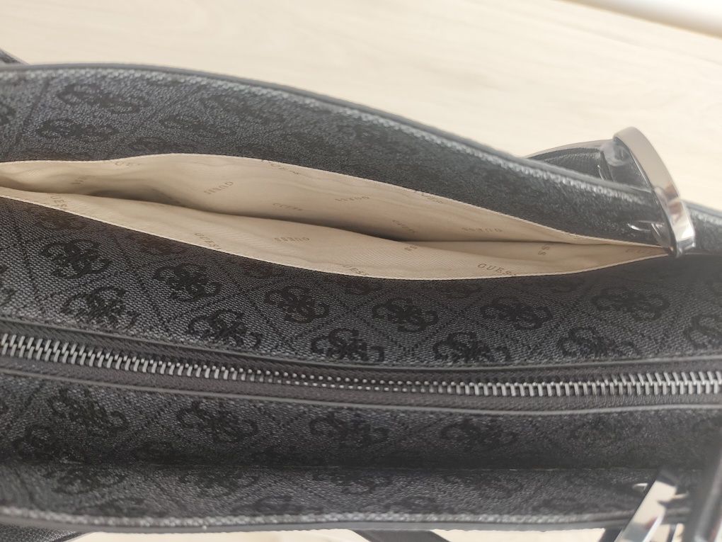 Сумка женская GUESS