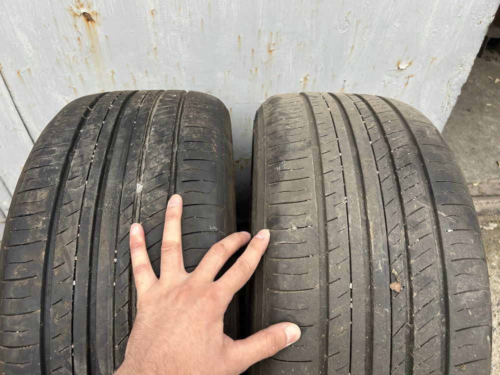 Продам пару летних шин р18