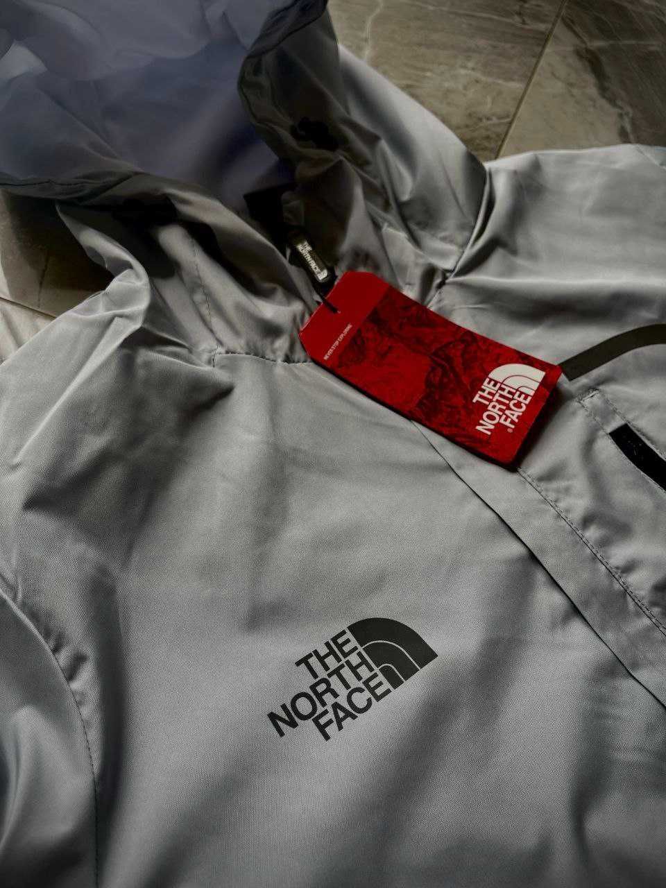 Ветровка The North Face! Новая!
