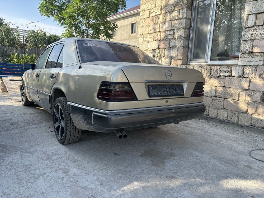 Mersedes W124 na 2JZ матор обиом 3 от лексус