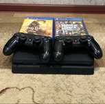 Продам PS4 с играми
