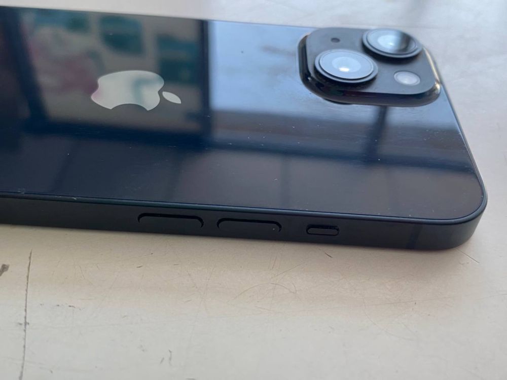 iPhone 14  128gb обмен на андройд с вашей дп или продам