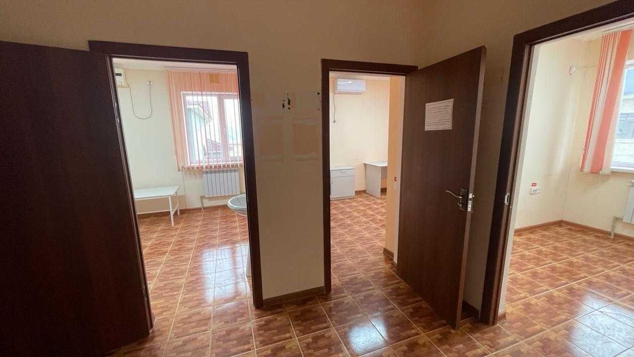Арендаға екі қабатт коммерциялық нысанға арналған ғимарат