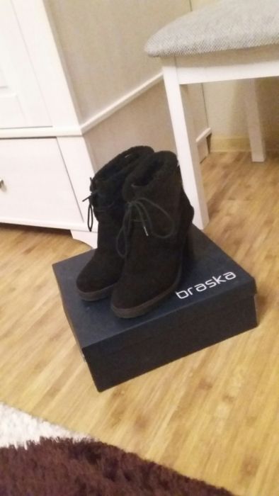 Ботинки зимние замшевые
