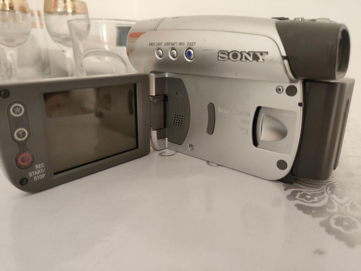 Видеокамера Sony без проводов