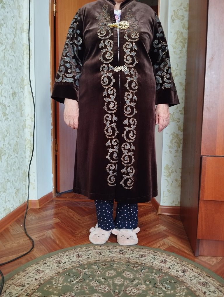 Продам национальные жилетки, камзолы
