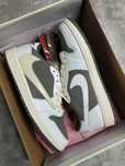 Nike Air Jordan 1