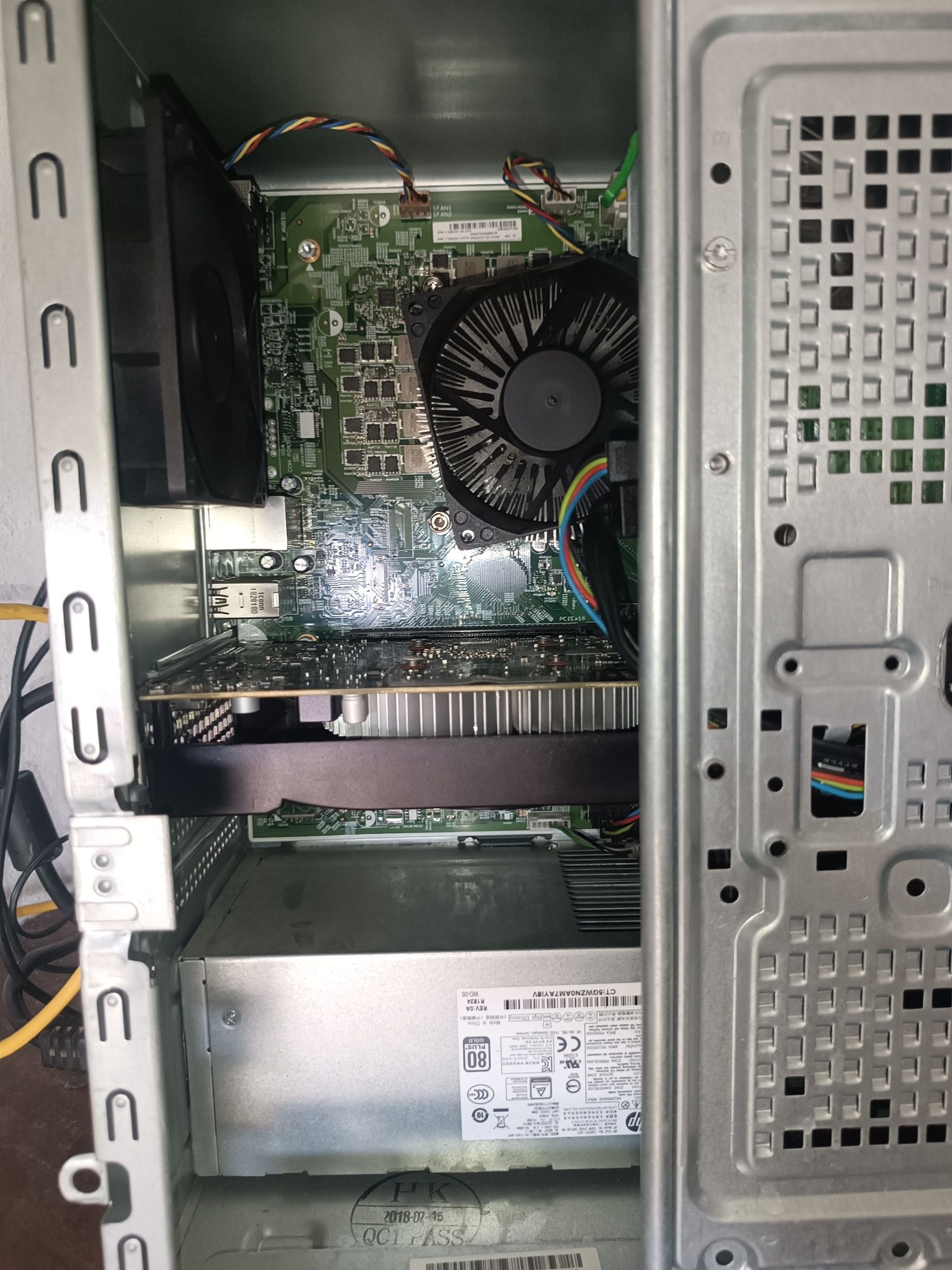 I3 8100, 1050ti, 16gb ddr4, системный блок HP + монитор HP 20.7