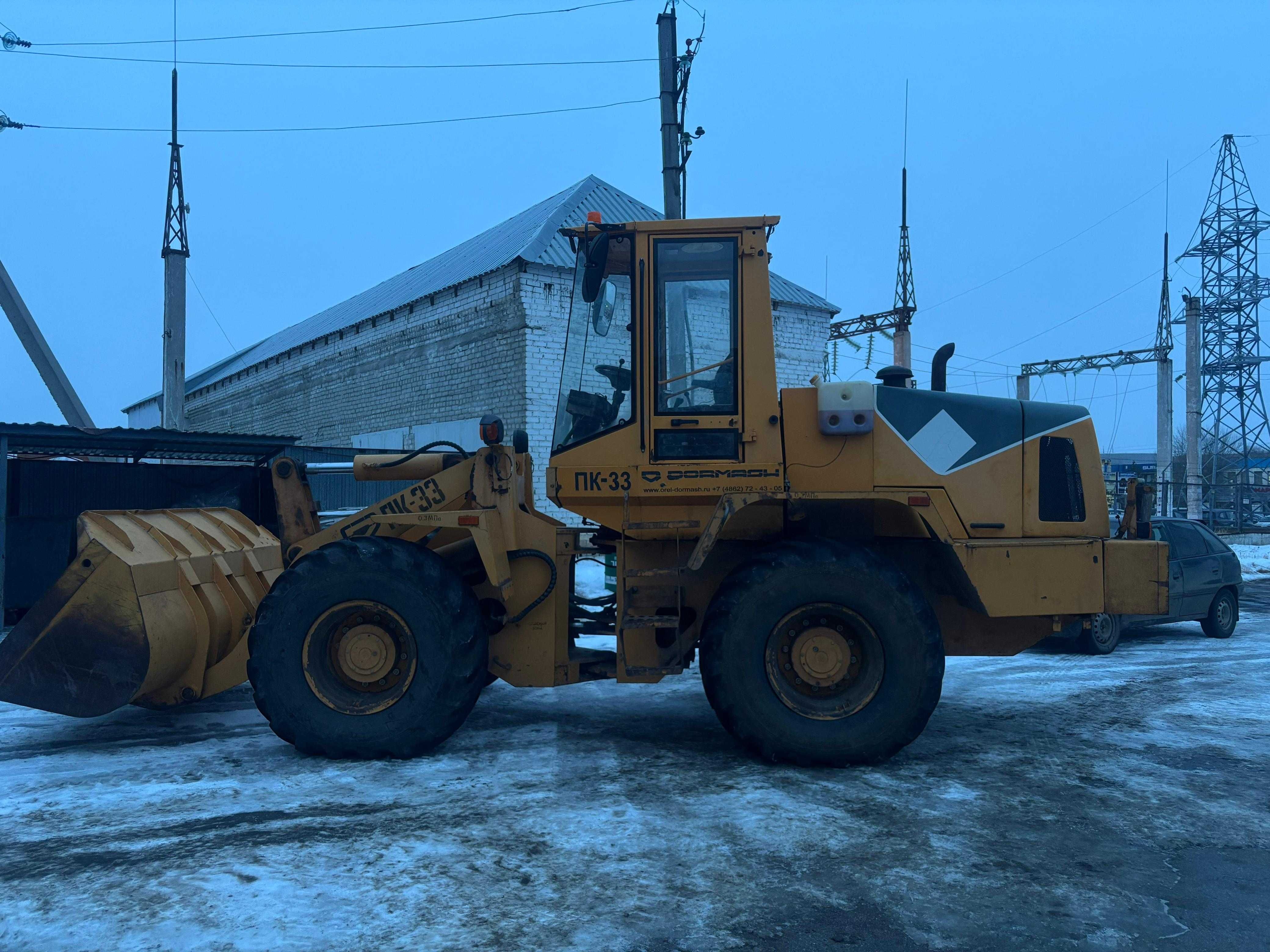Продам погрузчик фронтальный, ПК-33-01Д56