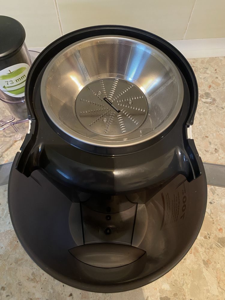 Соковыжималка Bosch MES25A0 (почти новая)