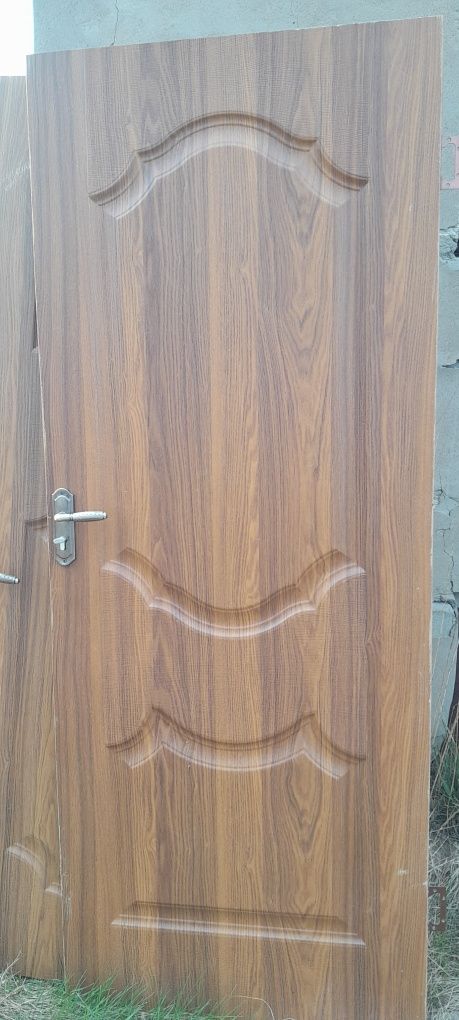 Межкомнатные двери