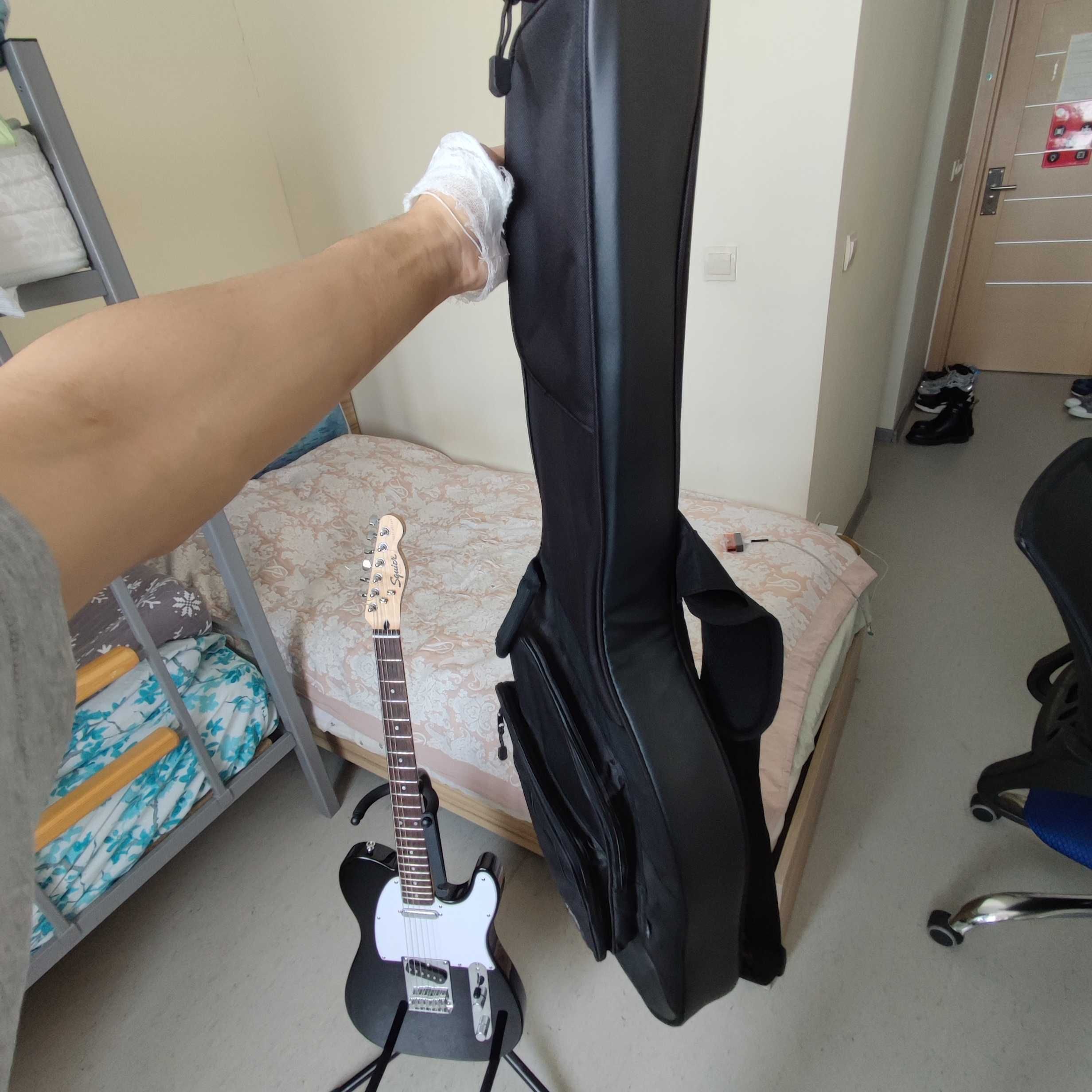 Продаётся Fender Squier Bullet Telecaster + чехол Ibanez