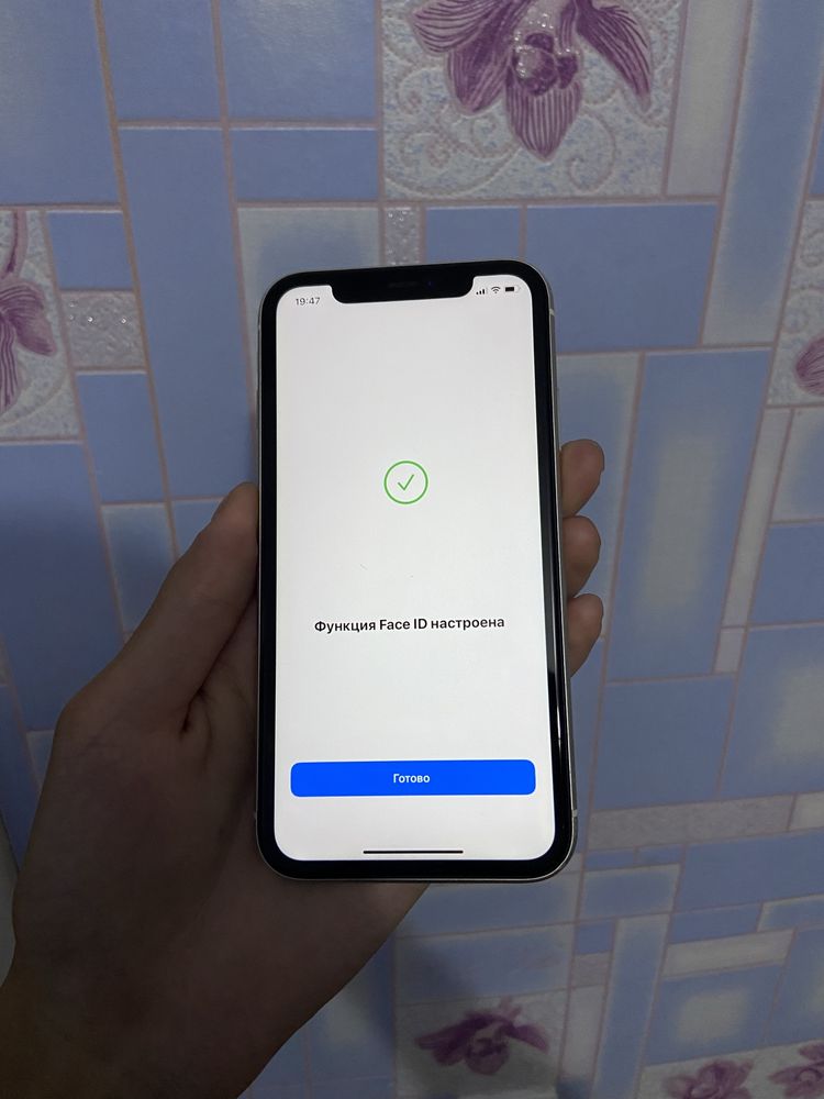 Продам Айфон 11 128gb 75%