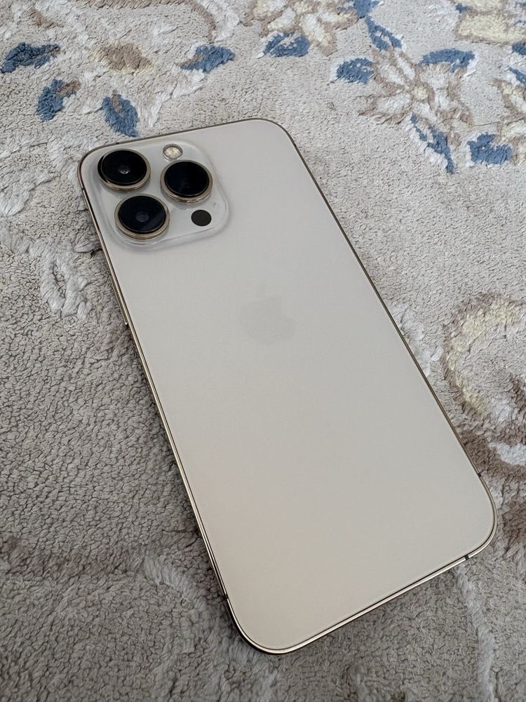 iphone 13 pro 128гб/////iphone se2 64gb 40мын