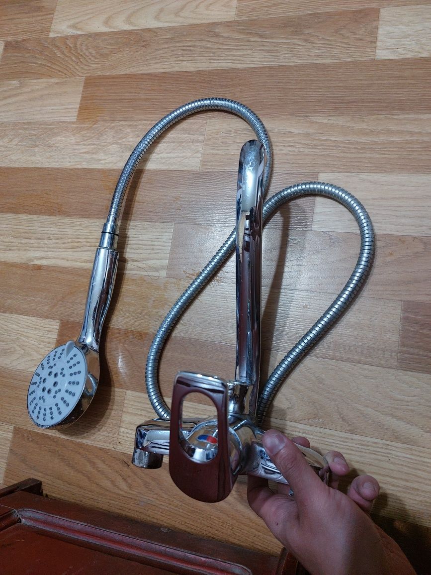 Продам сместитель латунный б/у ПИШИТЕ ТУТ
