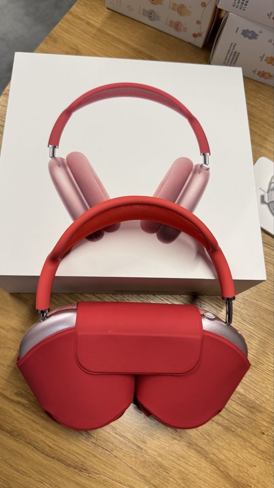 В продаже наушники AirPods Max