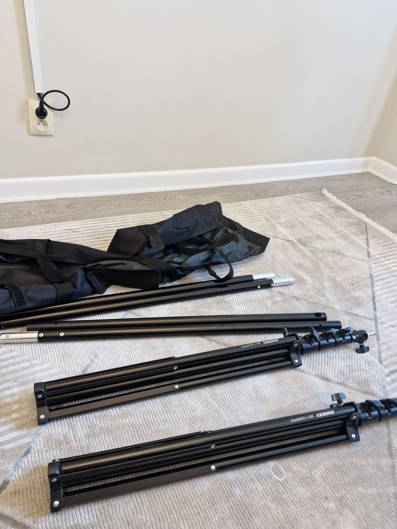 Стойки для крепления фона Jinbei JB11-3200FPG