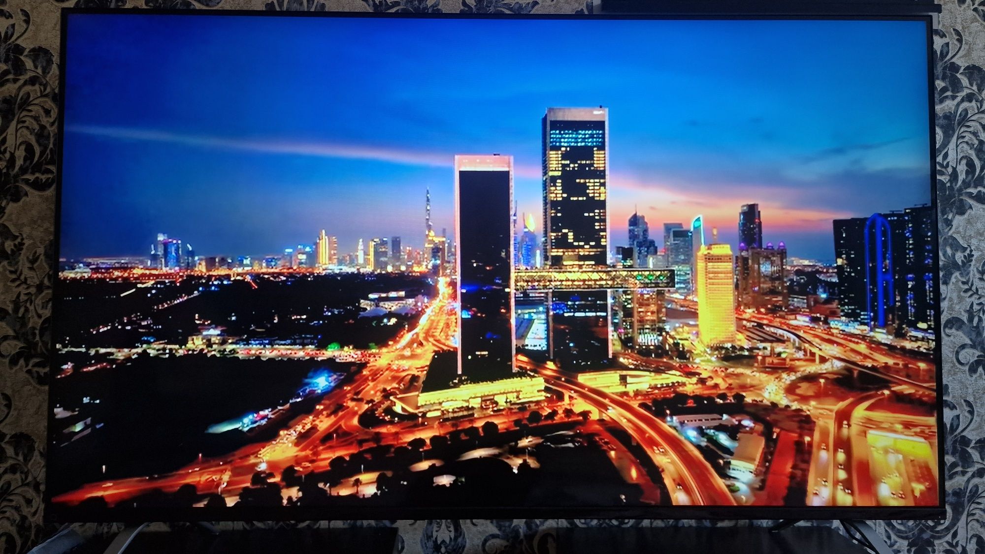 Яндекс телевизор с Алисой 55"(140см)