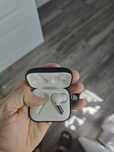 oneplus buds pro, правый наушник с кейсом