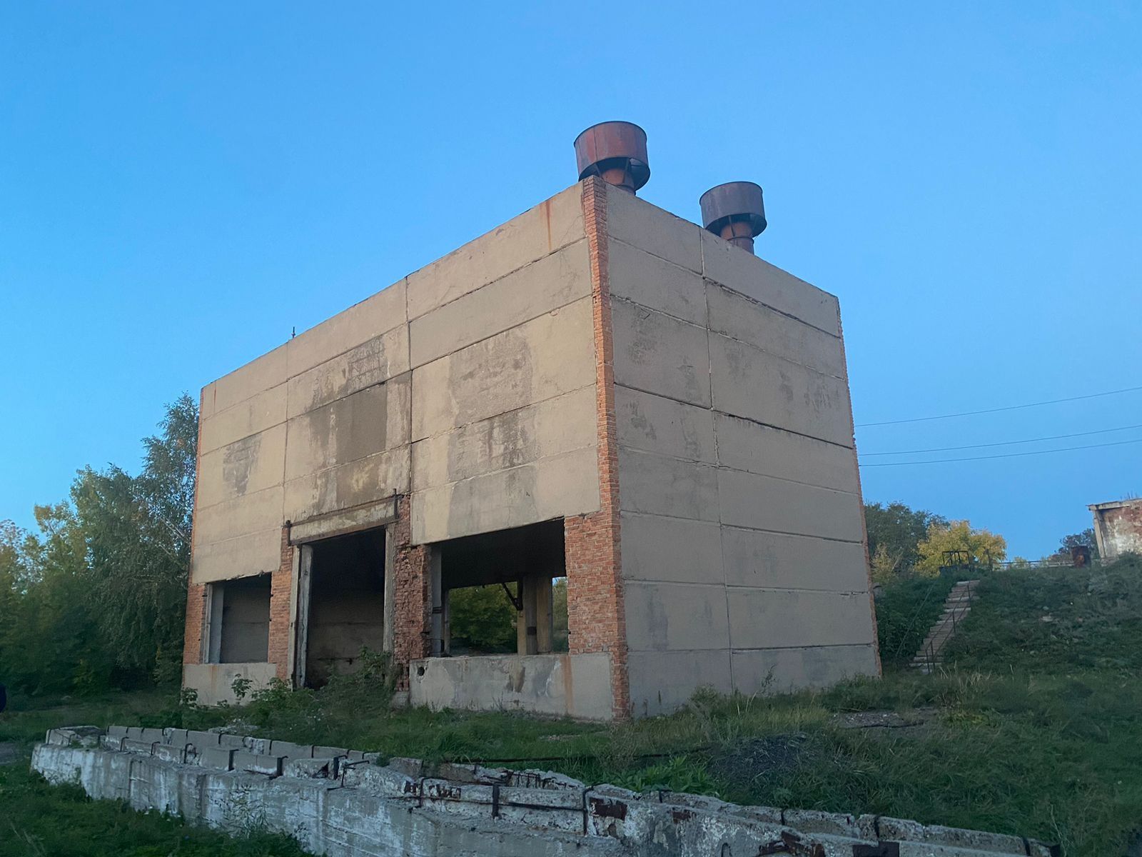 Продам здание 18м*9м