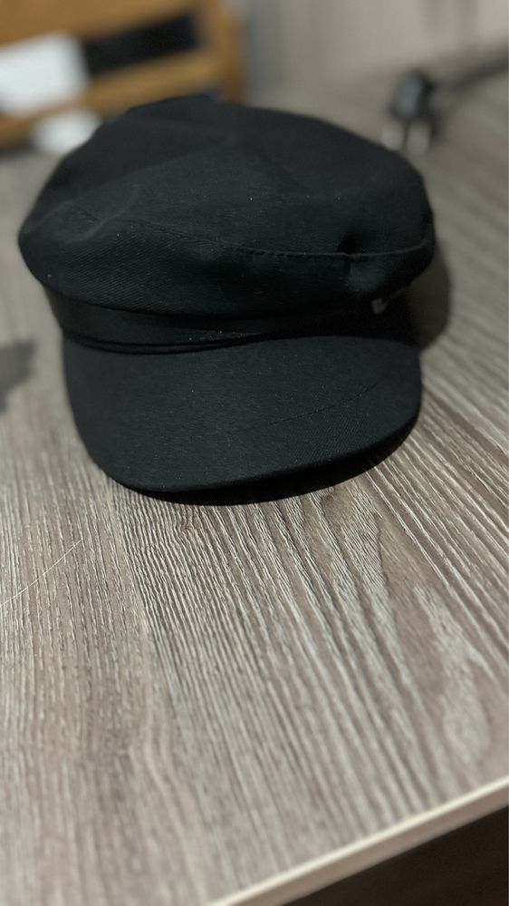 Кепке женская продам