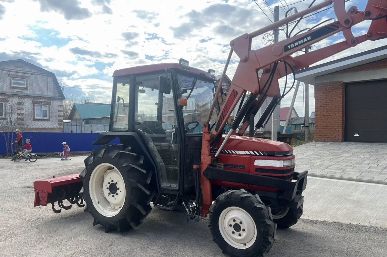 Минитрактор yanmar