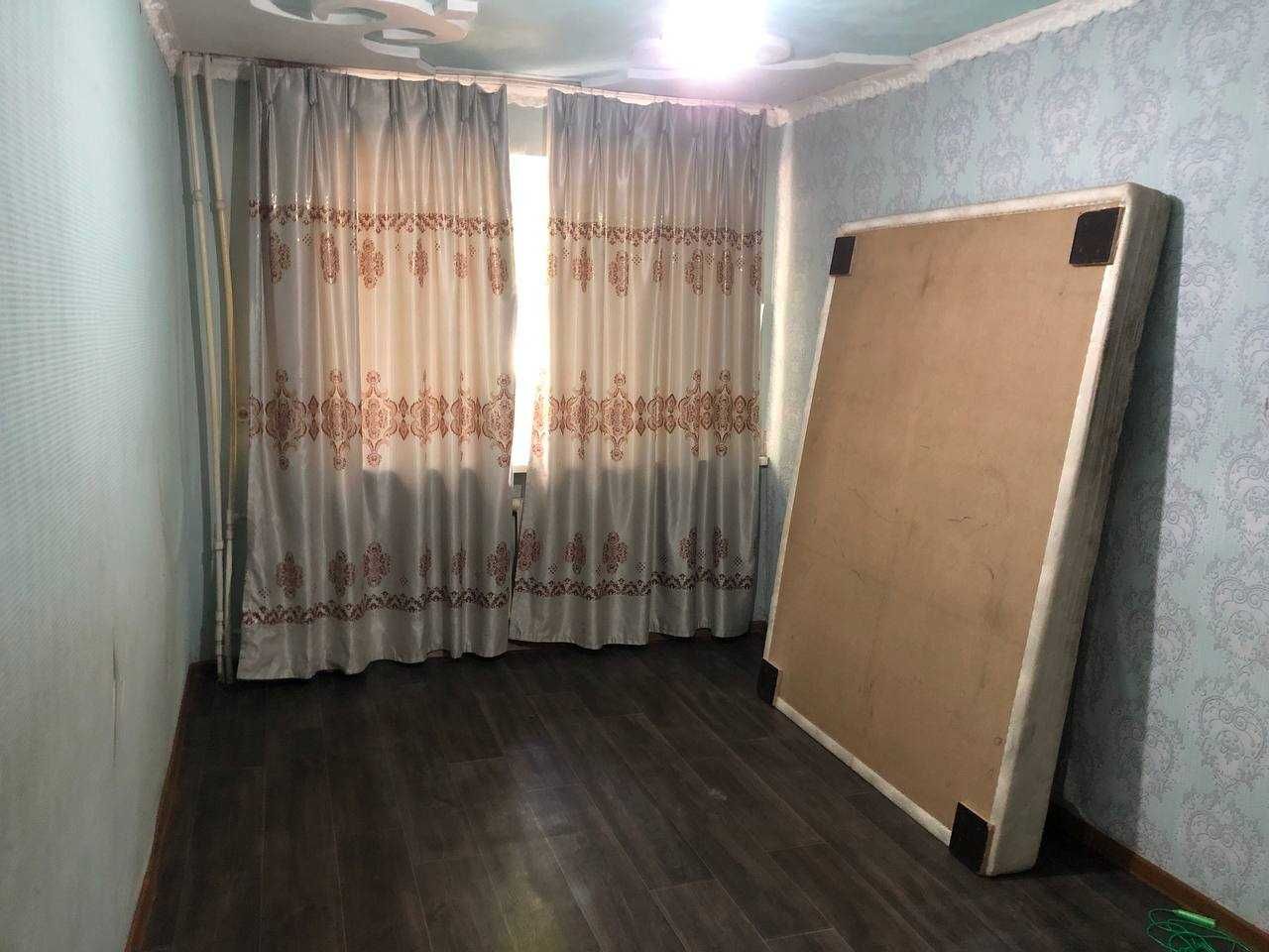 Продам 2х.ком Квартиру 12 микрорайон 6 дом
