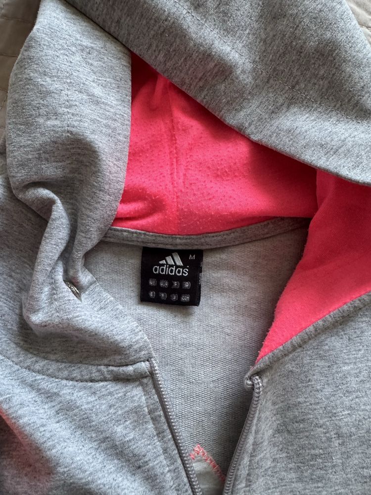 Продам спортивный костюм Adidas