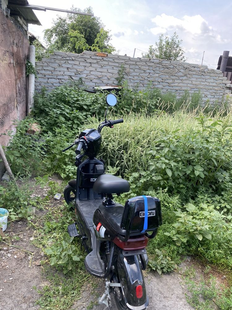 Продам электро скутер