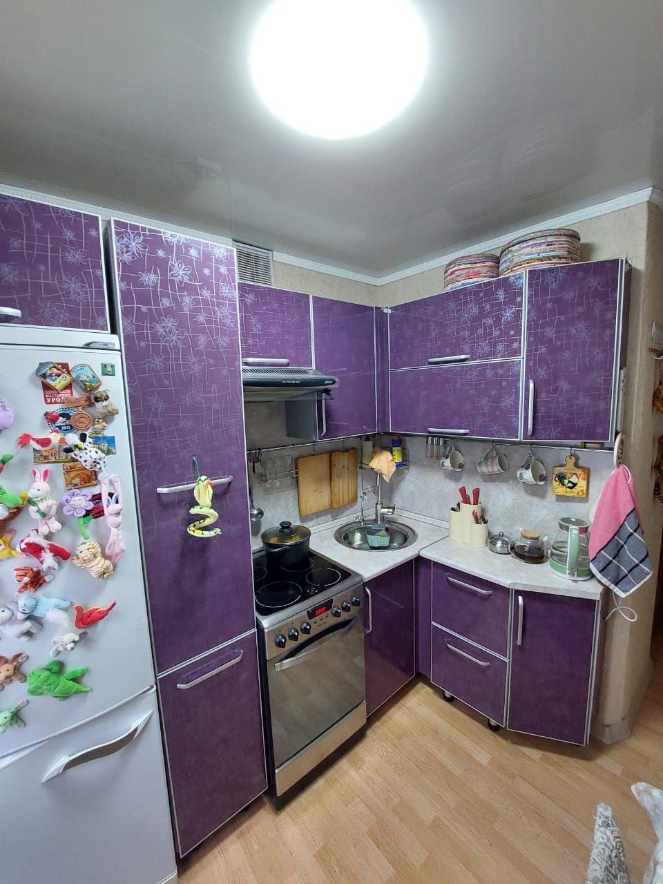 Продам 4 комнатную квартиру