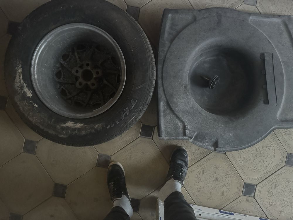 Запаска 235/70/16
