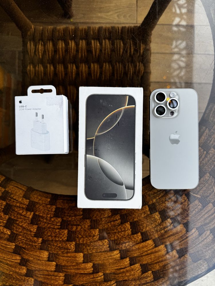 iPhone 16 PRO 256 GB