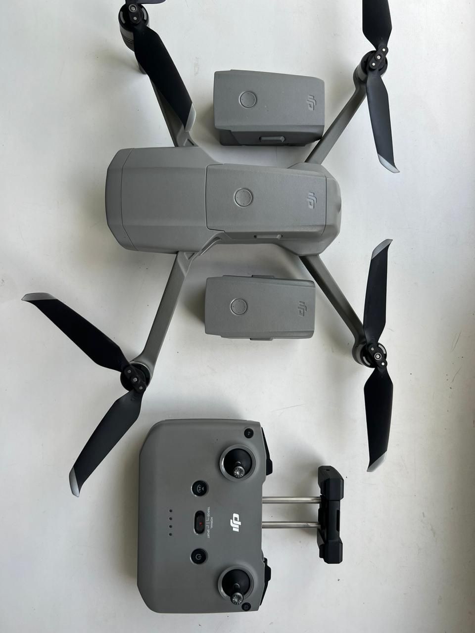 Продам дрон DJI Mavic Air 2 combo