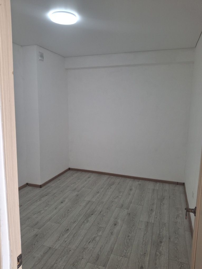 Продам 2 комнатную квартиру