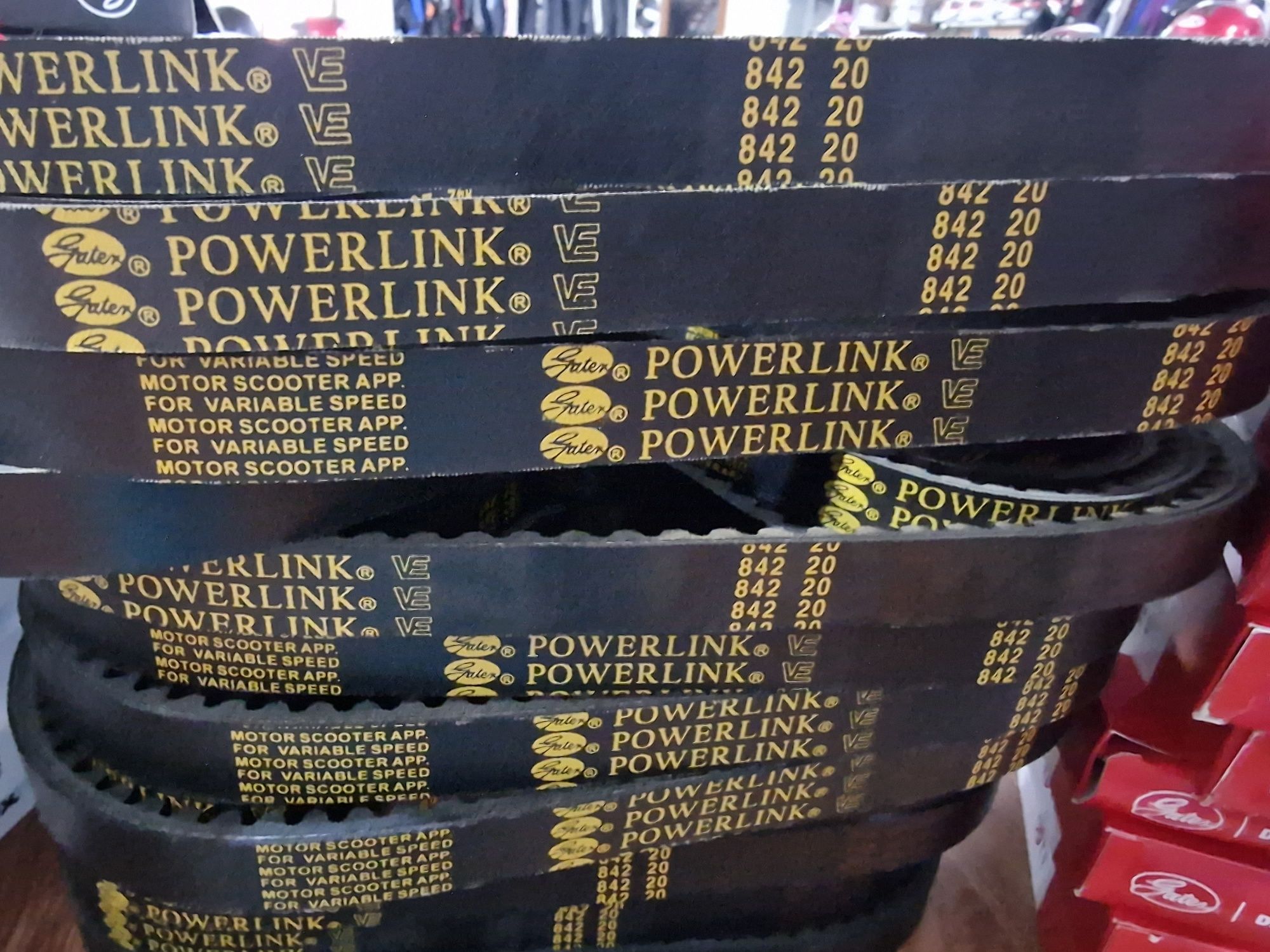 Усиленный ремень Gates PowerLink для скутеров в оригинале