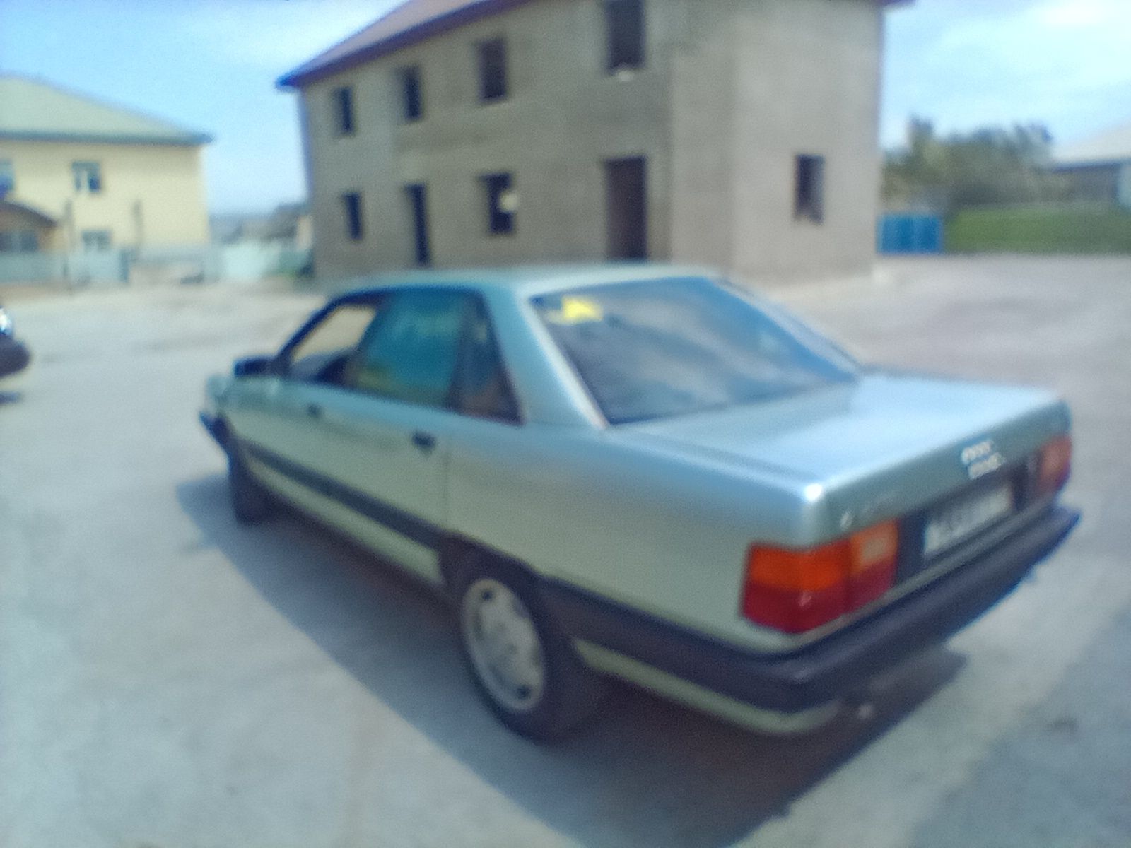 Ауди 100с3 СИЛЕДКА