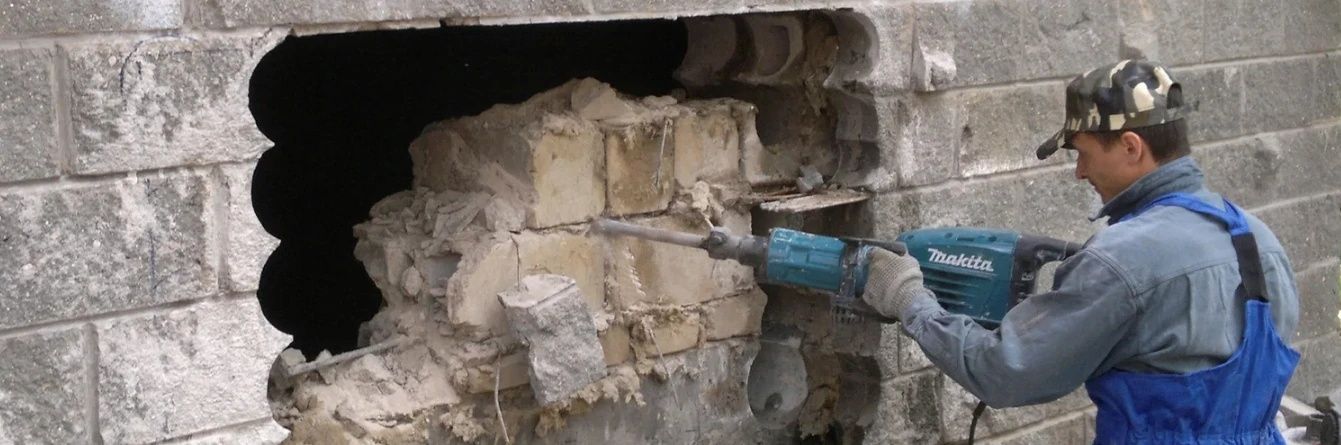 Демонтаж всего снос слом домов
