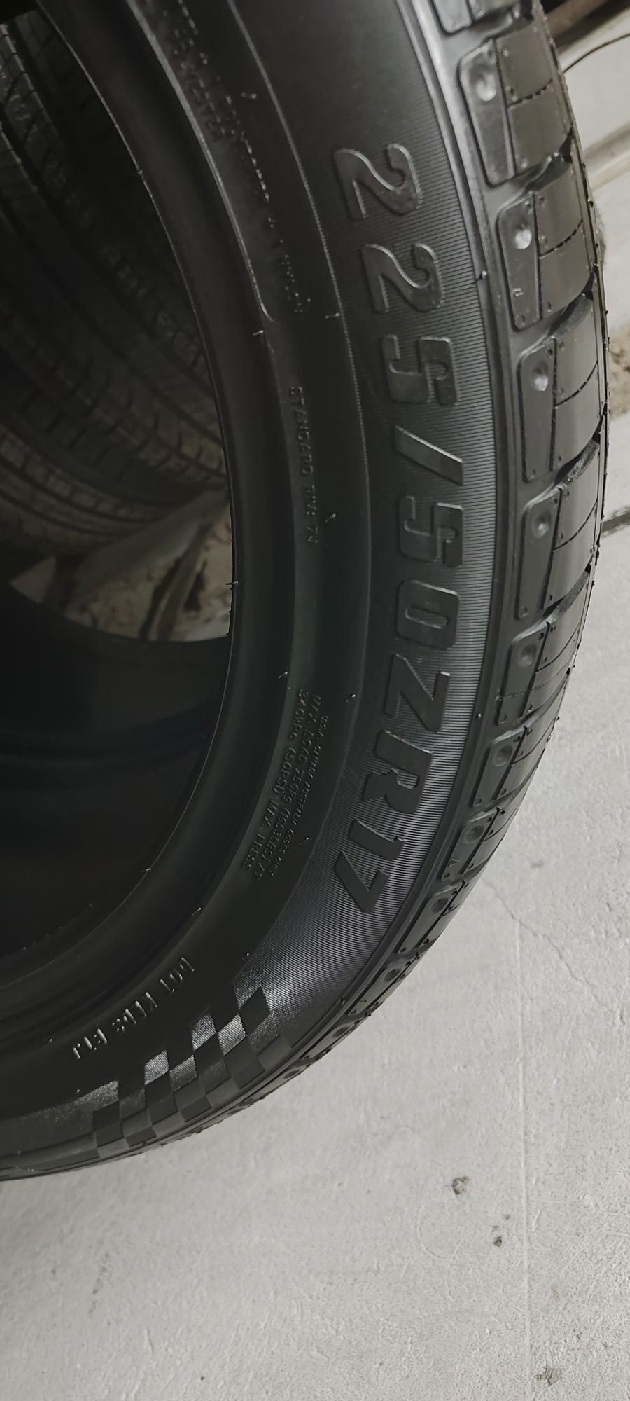 225/50R17 2 шины