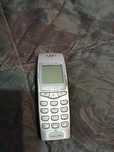 Продам телефон Sony j 70
