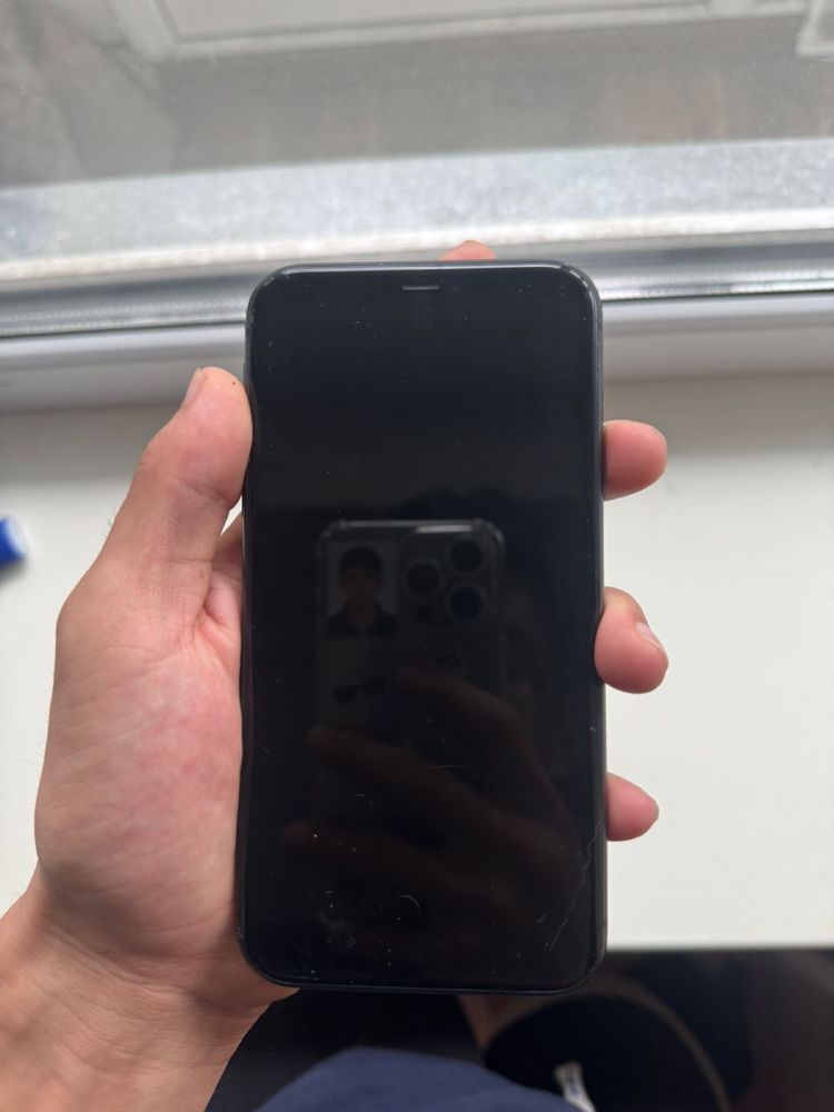 Iphone 11 black 64gb