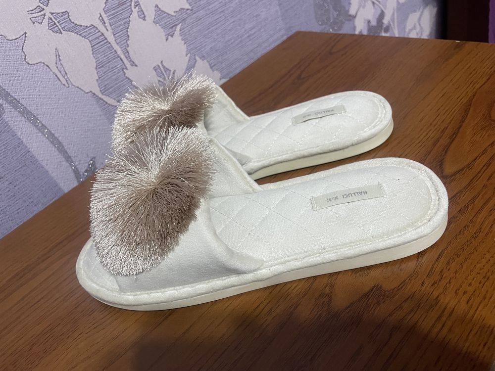 Домашние тапочки
