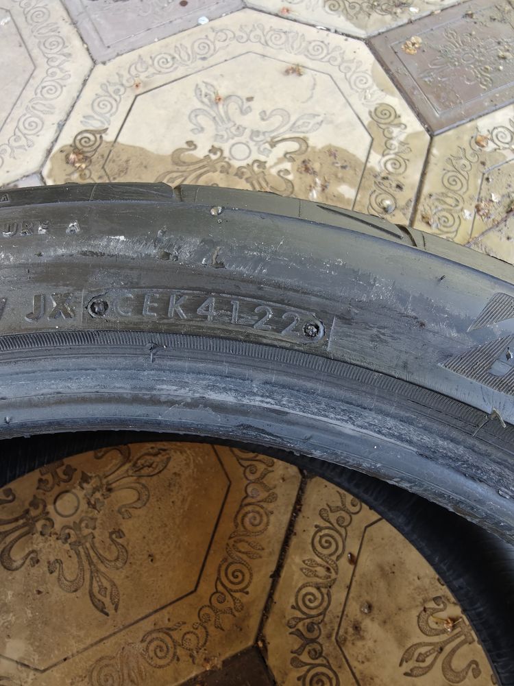 Резина Bridgestone Potenza Adrenalin re004