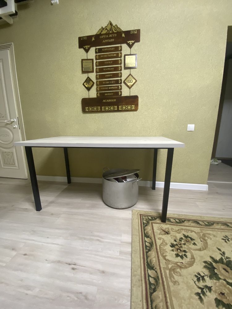 Продам стол в стиле Лофт