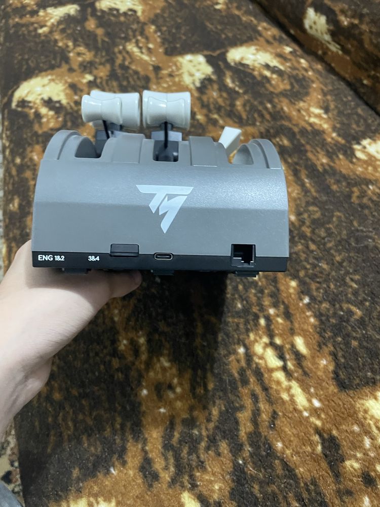Thrustmaster t16000m