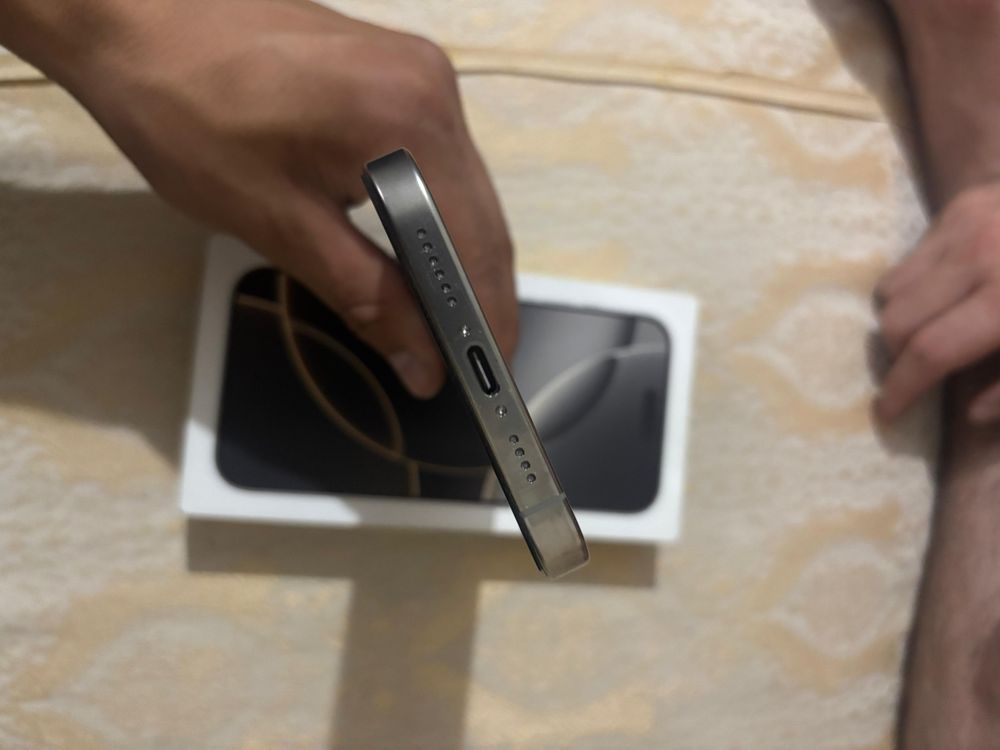 Iphone 16 pro max 256 gb titanum