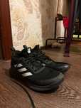 Продам Кроссовки Adidas